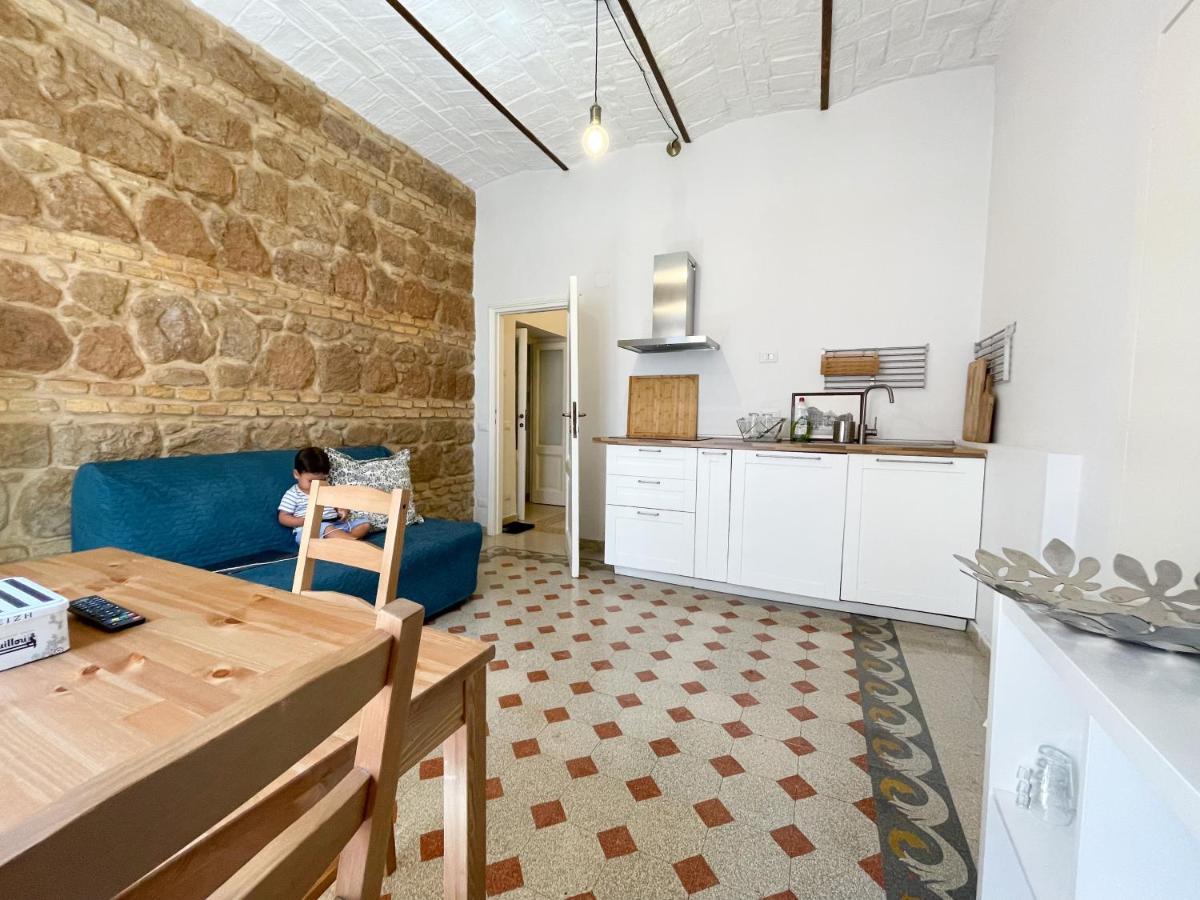 Cairoli Boutique Apartment Roma Eksteriør bilde
